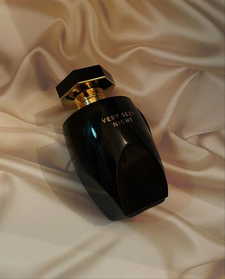 Very Sexy Night Eau de Parfum 100ML